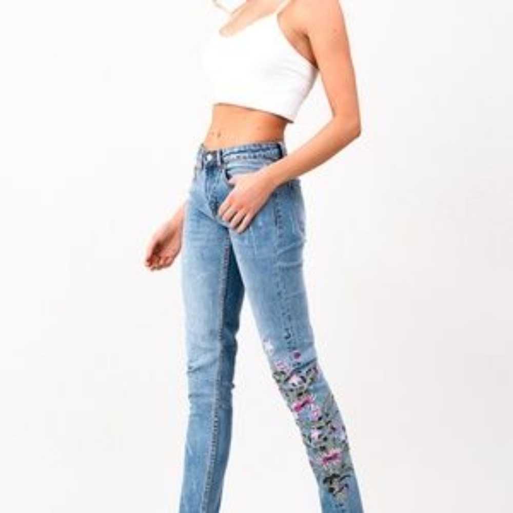 Jeans - Picture 2 of 3